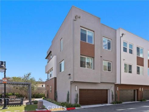 651 S Lyon   Street, Santa Ana, CA