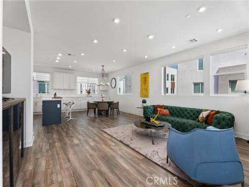 651 S Lyon   Street, Santa Ana, CA