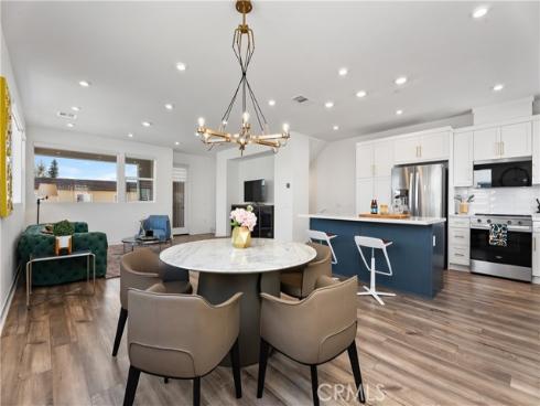 651 S Lyon   Street, Santa Ana, CA