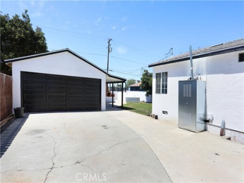 812 N Louise  , Santa Ana, CA