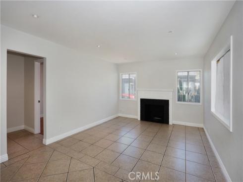 812 N Louise , Santa Ana, CA