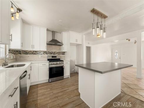 2101 S Sycamore , Santa Ana, CA