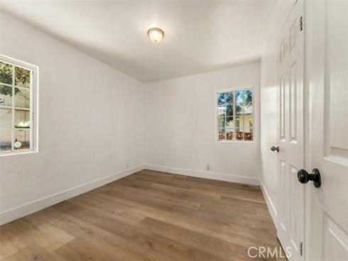 2101 S Sycamore , Santa Ana, CA