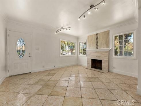 2101 S Sycamore , Santa Ana, CA