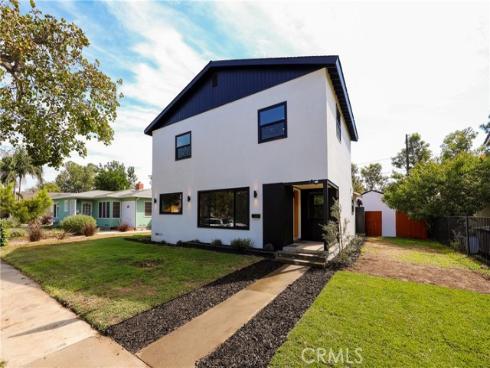2409 N Hesperian Street, Santa Ana, CA