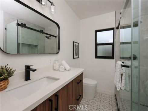 2409 N Hesperian Street, Santa Ana, CA
