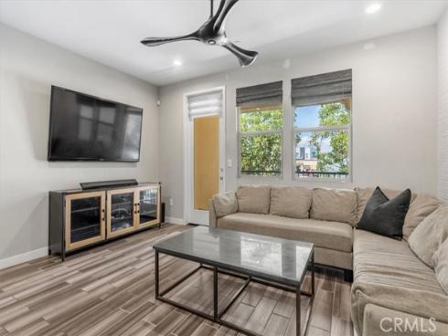 3800 W Kent Ave 3 , Santa Ana, CA
