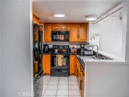 300 E Chestnut 300Q , Santa Ana, CA