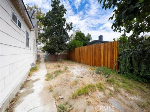 2430 W 6th A&B , Santa Ana, CA