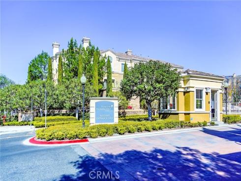 3415 S Main  D  Street, Santa Ana, CA