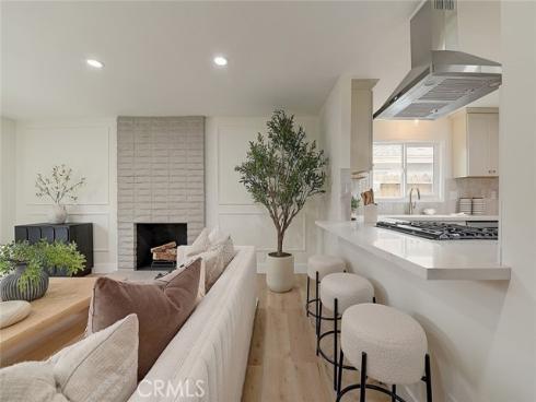 2113 S Forest , Santa Ana, CA