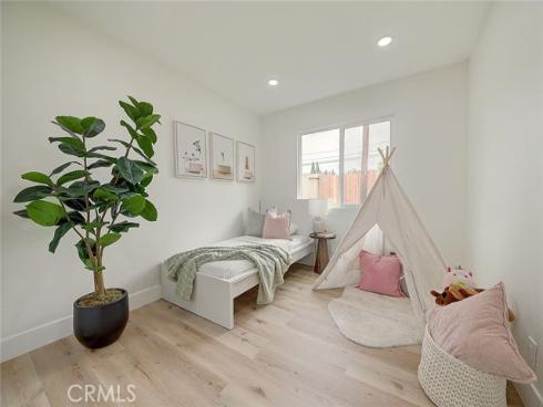 2113 S Forest , Santa Ana, CA