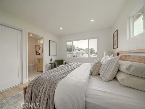 2113 S Forest , Santa Ana, CA