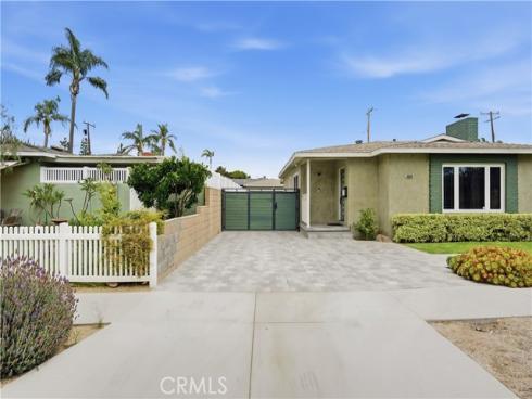 2215 N Spurgeon  , Santa Ana, CA