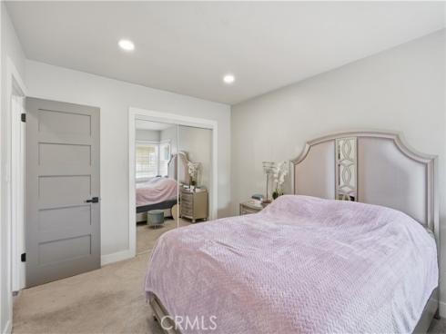 2215 N Spurgeon  , Santa Ana, CA