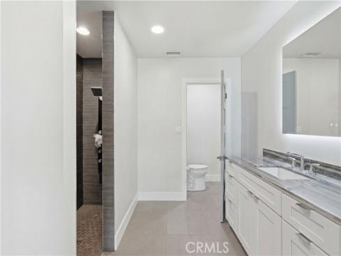 2215 N Spurgeon  , Santa Ana, CA