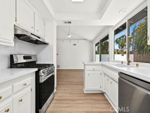 3805  Alder  , Santa Ana, CA