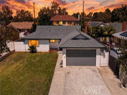 1911 W. Maywood
