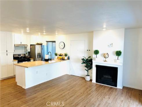 2815 S Fairview A , Santa Ana, CA