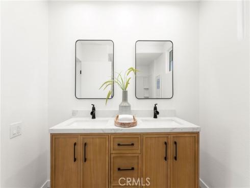 3709 S Olive Street, Santa Ana, CA