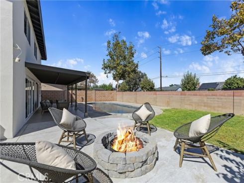 3709 S Olive Street, Santa Ana, CA