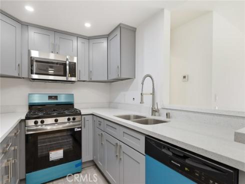 700 W 3rd  A209  Street, Santa Ana, CA