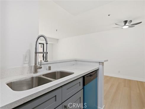 700 W 3rd  A209  Street, Santa Ana, CA