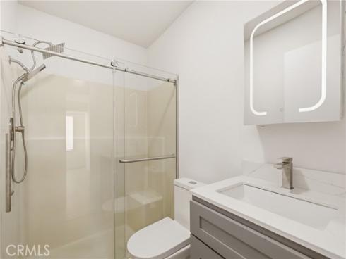 700 W 3rd  A209  Street, Santa Ana, CA