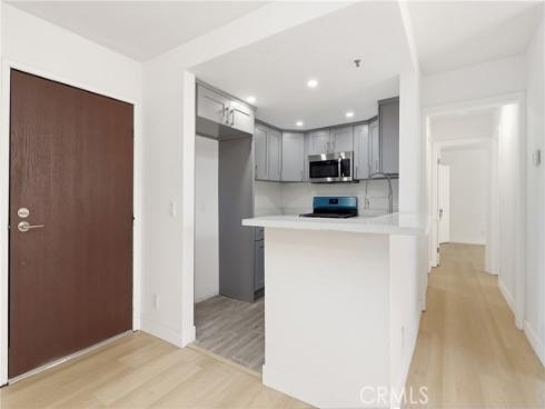 700 W 3rd  A209  Street, Santa Ana, CA