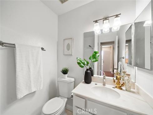 5134 W 1st D Street, Santa Ana, CA
