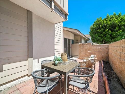 5134 W 1st D Street, Santa Ana, CA