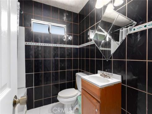 922 Toddy Street, Santa Ana, CA