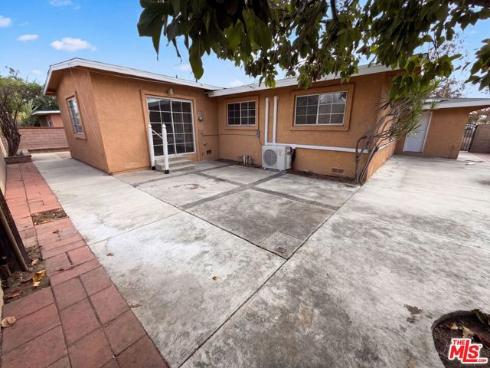 1426 S Rita Way, Santa Ana, CA