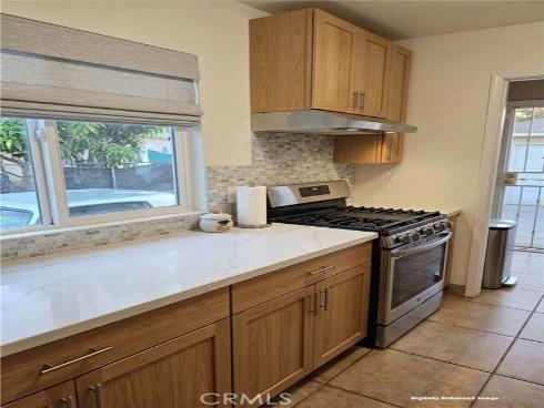 1906 S Broadway  , Santa Ana, CA