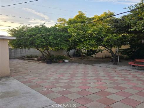 1906 S Broadway  , Santa Ana, CA