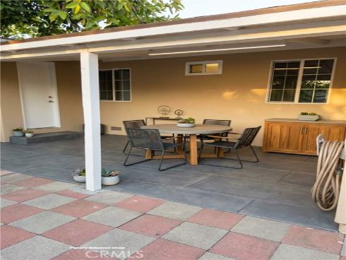 1906 S Broadway  , Santa Ana, CA