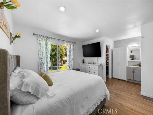 3010 Bradford D , Santa Ana, CA