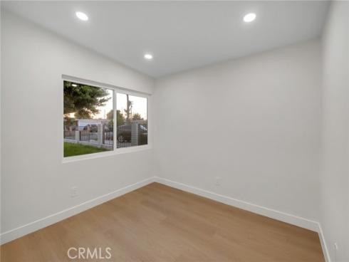 2325 S Shelton  , Santa Ana, CA