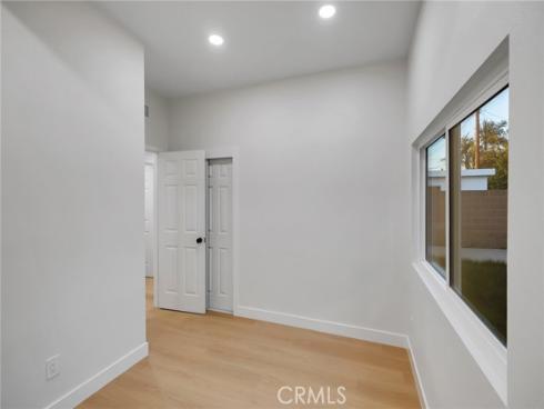 2325 S Shelton  , Santa Ana, CA