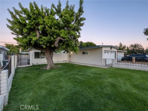 2325 S Shelton  , Santa Ana, CA