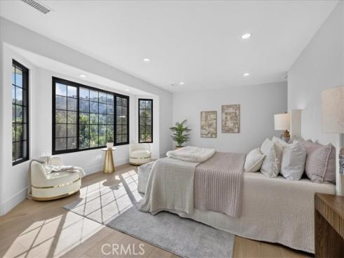 12322 Canyon Terrace, Santa Ana, CA