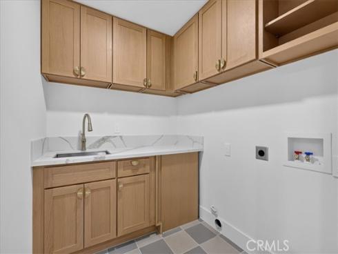 12322 Canyon Terrace, Santa Ana, CA