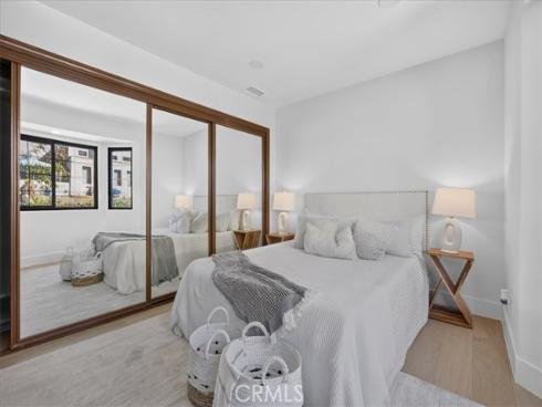 12322 Canyon Terrace, Santa Ana, CA