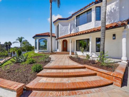 12322 Canyon Terrace, Santa Ana, CA