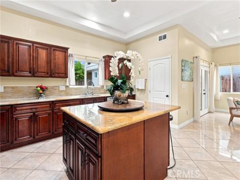 613 N. Raitt St. , Santa Ana, CA