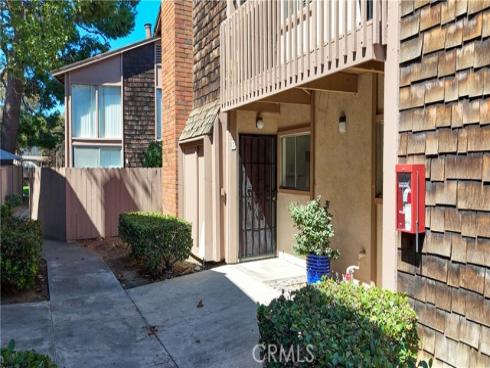 1098 Cabrillo Park B