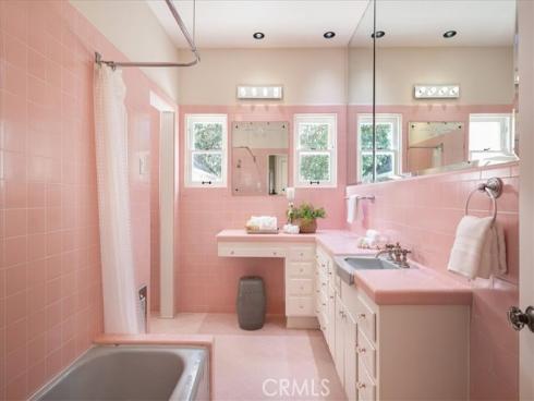 2422 N Heliotrope , Santa Ana, CA