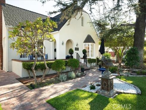 2422 N Heliotrope , Santa Ana, CA