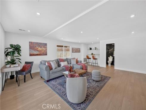 2301 N Lowell , Santa Ana, CA