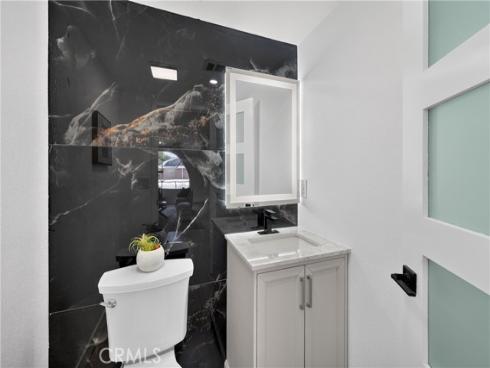 2301 N Lowell , Santa Ana, CA